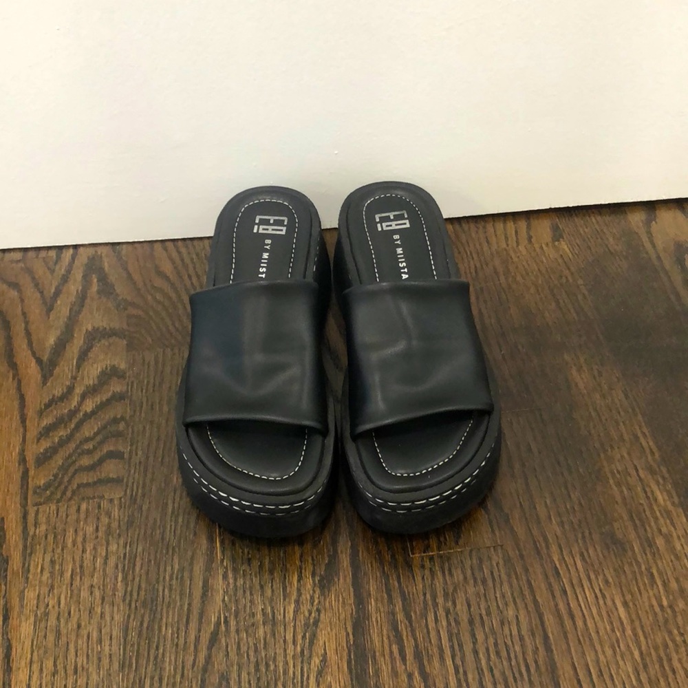 Miista’s Perfect Platform Slides 😍 See video!